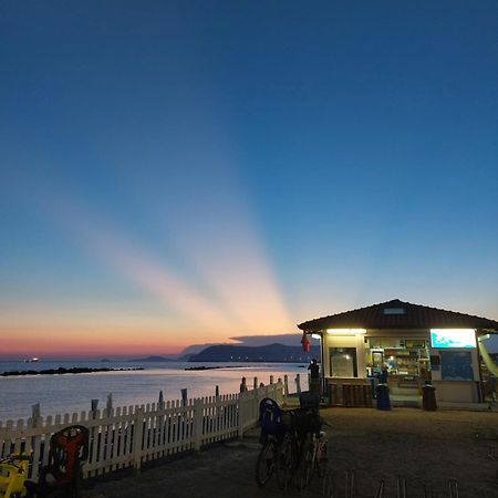 מרינה די מסה Appartamento Al Mare Di Liguria E Toscana מראה חיצוני תמונה